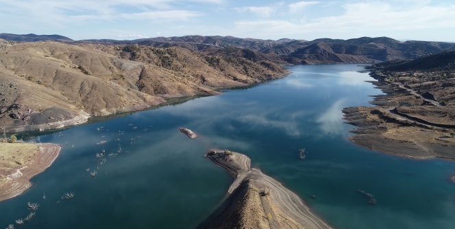 Sular çekilince ortaya çıktı, görüntüsü tüyler ürpertiyor