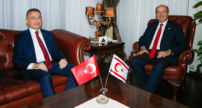 KKTC Cumhurbaşkanı Tatar, Cumhurbaşkanı Yardımcısı Oktay&#039;ı ile bir araya geldi