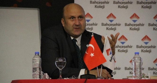 SODİMER Başkanı Eraslan Silopi&#039;de Konferans verdi