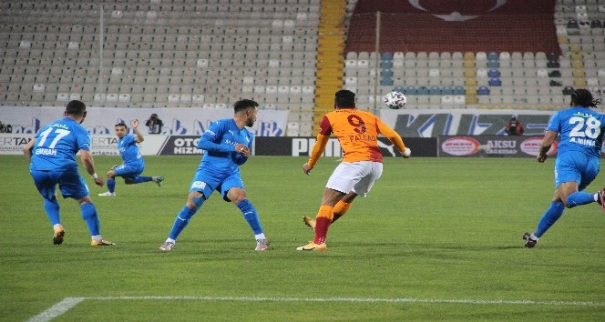 Süper Lig: BB Erzurumspor: 0 - Galatasaray: 1 (Maç devam ediyor)