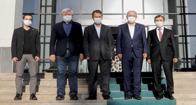 ERÜ’de, AK Parti Genel Başkan Yardımcısı Mehmet Özhaseki’nin Katılımı ile Hastane Bölgesi İyileştirme Projesi Toplantısı yapıldı