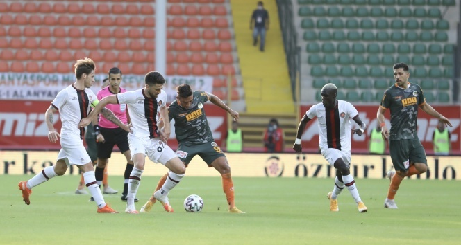 Aytemiz Alanyaspor: 2 - Fatih Karagümrük: 0 (Maç sonucu)