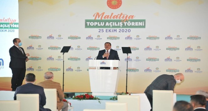 Cumhurbaşkanı Erdoğan: Yolumuzu kesmeye çalışanlara inat, her gün yeni bir projenin açılış sevincini yaşıyoruz&quot;