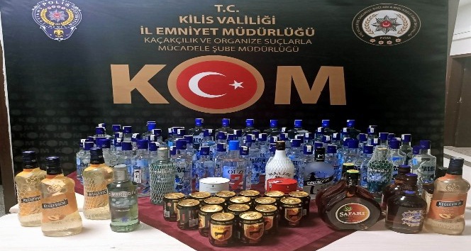 Kilis’te 114 şişe kaçak içki ele geçirildi