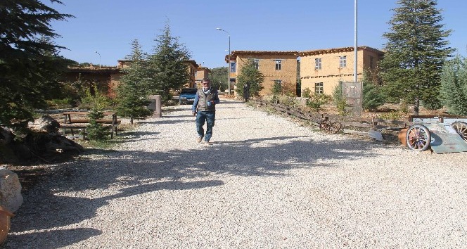 Sanatçı köyündeki etkinlikler pandemide de sürüyor