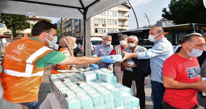 Altınordu Belediyesi kandil geleneklerini yaşatıyor