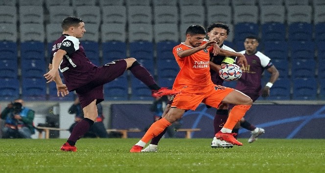 UEFA Şampiyonlar Ligi: M.Başakşehir: 0 - Paris Saint-Germain: 2 (Maç sonucu)