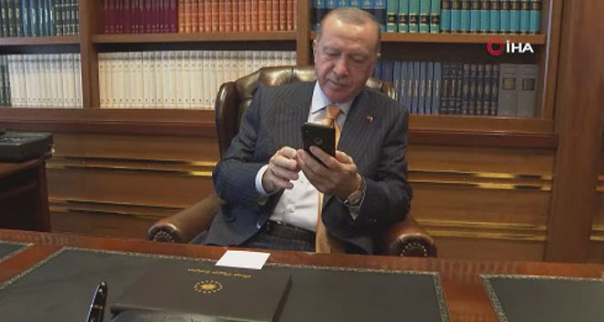 Cumhurbaşkanı Erdoğan, 120 yaşında korona virüsü yenen Menica nine ile görüştü