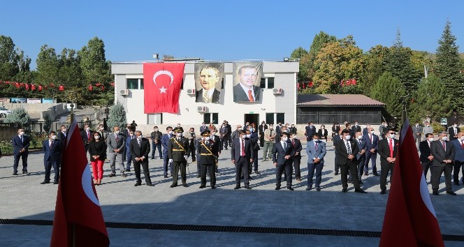 Tunceli’de 29 Ekim Cumhuriyet Bayramı kutlamaları