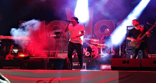 Manga konseri İzmit’in Cumhuriyet’in coşkusunu arttırdı