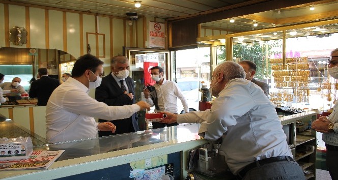 Kaymakam Dundar esnafla bir araya geldi