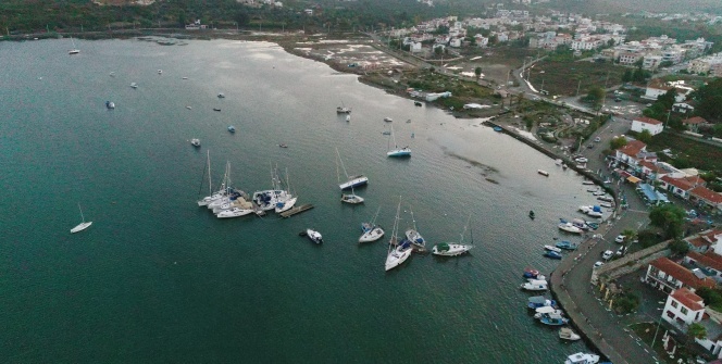 Depremin ana üstü havadan görüntülendi