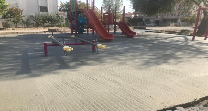 Çocuk oyun alanları bakımdan geçiyor