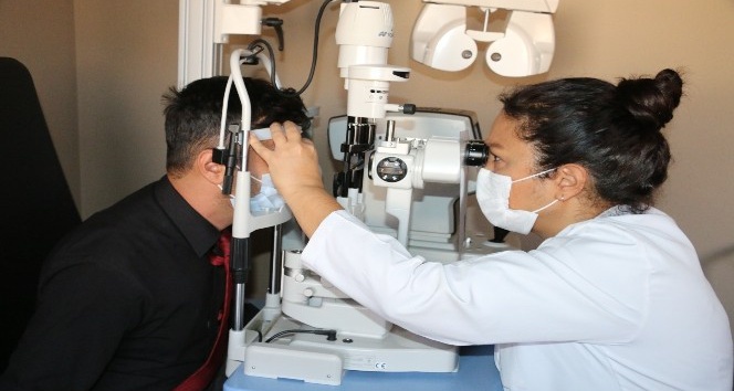 Prof. Dr. Budakoğlu: “Vitrektom ameliyatları en üst teknoloji ile yapılıyor”
