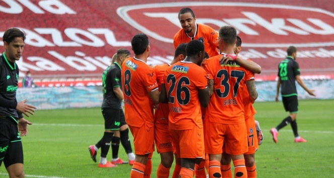 Konyaspor: 1 - M. Başakşehir: 2 | Maç sonucu