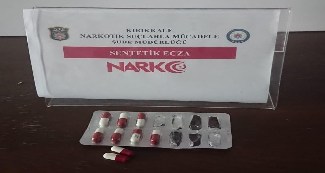 Uyuşturucu satarken suçüstü yakalanan kişi tutuklandı