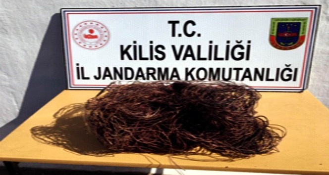 Kablo hırsızları yakalandı