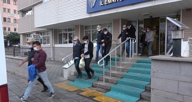 FETÖ’den gözaltına alınan 7 asker etkin pişmanlık yasasından faydalandı