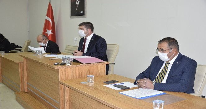 Burdur Belediye Başkanı Ercengiz tedbir amaçlı karantinada