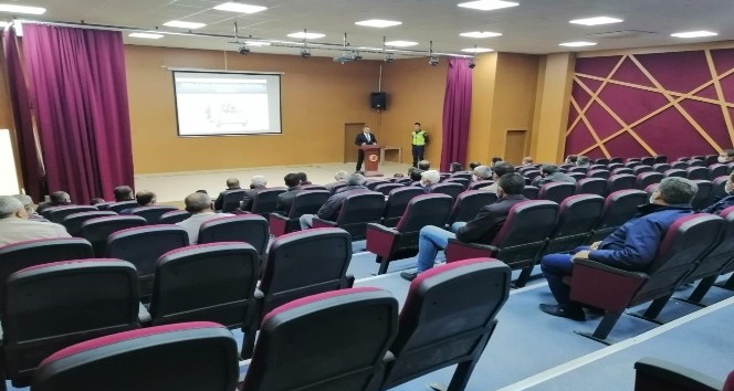 Mardin’de öğrenci taşıma şoförlerine seminer verildi