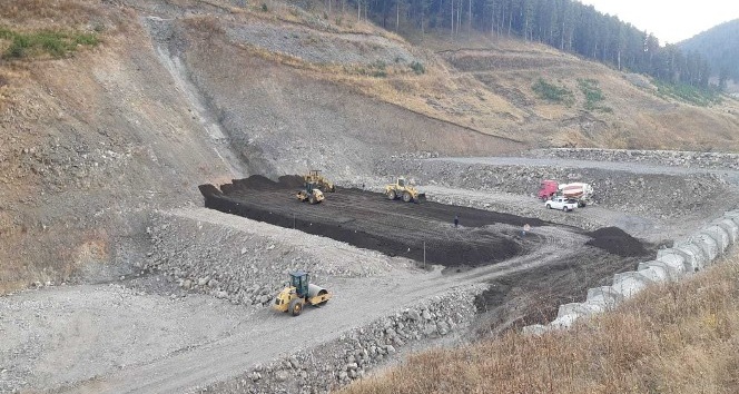 Sarıkamış 7 Kasım Barajı’nda çalışmalar aralıksız devam ediyor