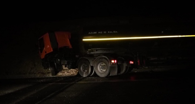 Van'da trafik kazası: 1 ölü, 2 yaralı
