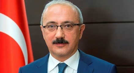 Hazine ve Maliye Bakanı Lütfi Elvan: Enflasyonla mücadele tüm politikalarımızın merkezinde yer alıyor
