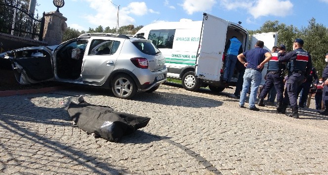 Çanakkale’de trafik kazası: 3 ölü, 1 yaralı