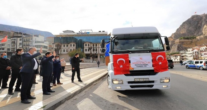 Amasya’dan İzmirli depremzedelere yardım tırı