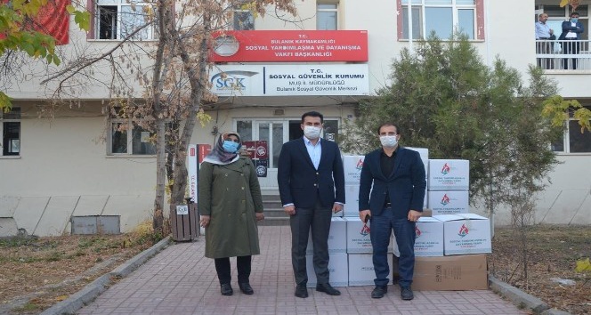 Bulanık’ta depremzedeler için yardım kampanyası