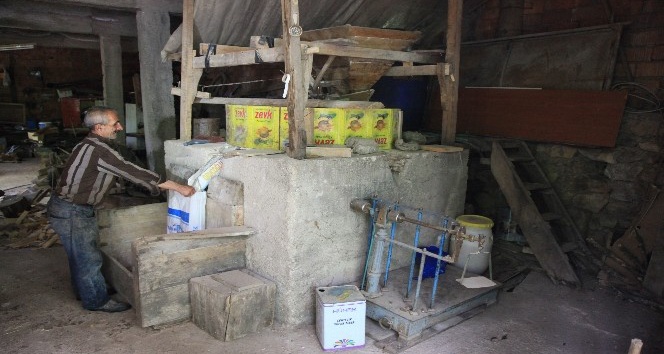 884 yıldır dönüyor, babadan oğula geçiyor