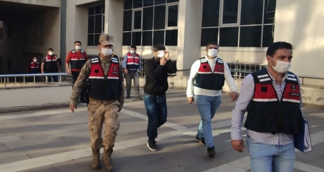 Osmaniye’de uyuşturucu tacirlerine operasyon: 7 tutuklama