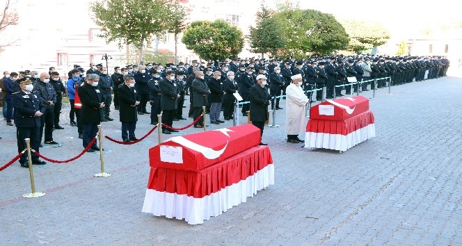 Yozgat’ta trafik kazasında hayatını kaybeden polisler için tören düzenlendi