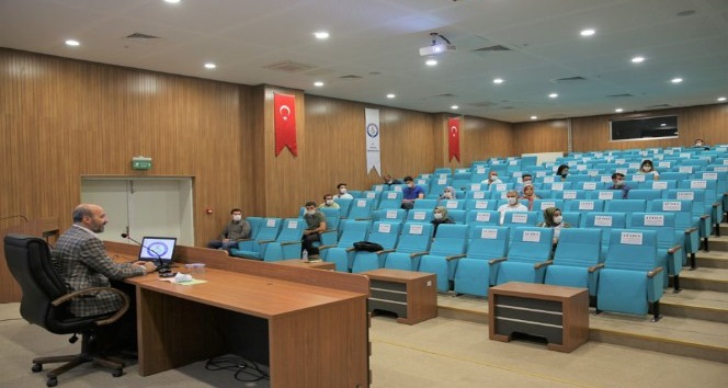 Şırnak Üniversitesinde aday memur temel eğitimi tamamlandı