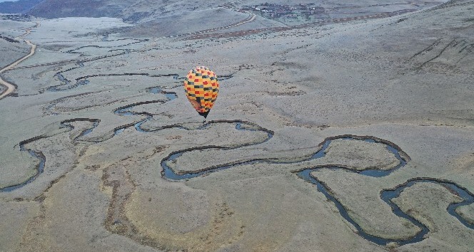 Karadeniz yaylalarında ’balon’ turizmi: İlk deneme uçuşu yapıldı