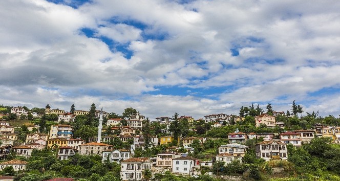 Araplar Trabzon’da en çok Akçaabat ve Yomra ilçelerinden konut almayı tercih ediyor