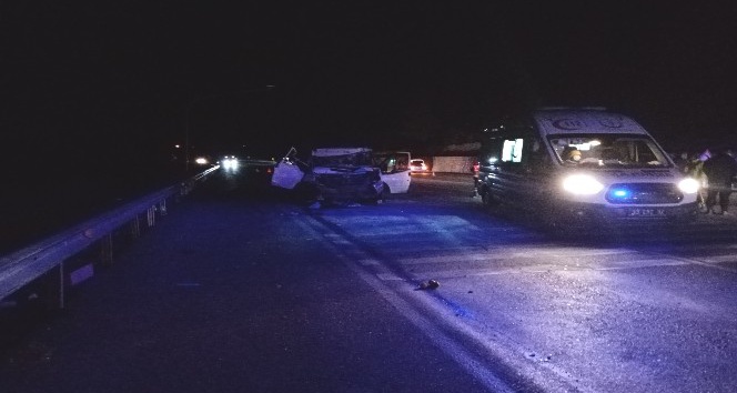 Mersin’de trafik kazası: 2 ölü, 2 yaralı