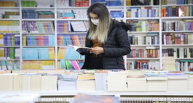 Korona virüs Türkiye’de okuma oranını arttırdı