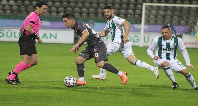 TFF 1. Lig: Giresunspor: 0 - Yılport Samsunspor: 0 (İlk yarı sonucu)