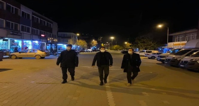 Yenice Kaymakamı Göktaş, sokağa çıkma kısıtlamalarını denetledi
