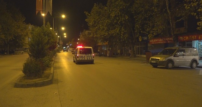 Taşova’da sokaklar bomboş