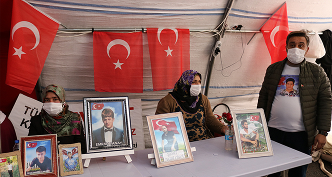 HDP önündeki acılı aileler, evlatlarına kavuşacakları günü bekliyor
