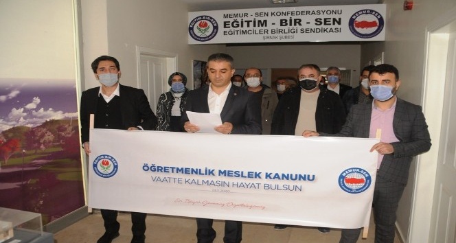 Eğitim Bir-Sen Şırnak Şubesinden "Öğretmenlik Meslek Kanunu vaatte kalmasın" talebi