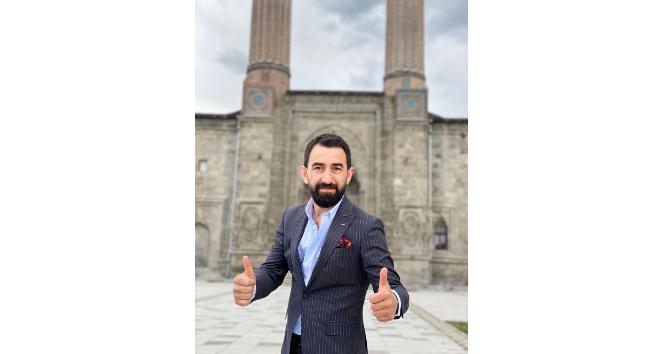 Türk Halk Müziği Sanatçısı İdris Altuner, ‘Kal Mezarımda’ adlı eseri ile sosyal medyayı salladı