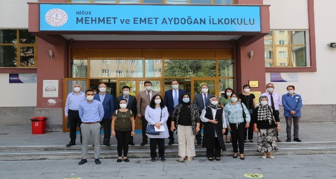 Niğde Belediye Başkanı Özdemir’den 24 Kasım Öğretmenler Günü mesajı