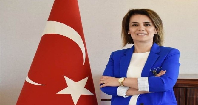 Nevşehir Valisi Becel, 24 Kasım Öğretmenler Günü’nü kutladı