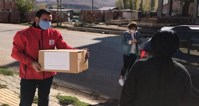 Tunceli’de Çölyak hastalarına gıda desteği