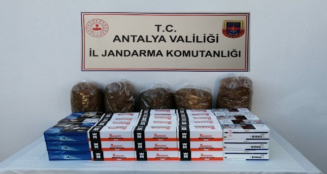 Antalya’da jandarmadan açıkta tütün ve makaron satanlara ceza