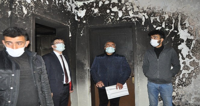 Şırnak Valiliği evi yanan ailenin yaralarını sardı