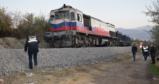 Malatya&#039;da trenin çarptığı kadın hayatını kaybetti